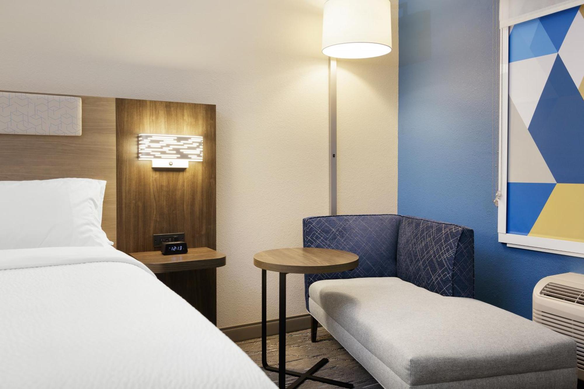 Holiday Inn Express Peachtree Corners-Norcross By Ihg Exterior foto